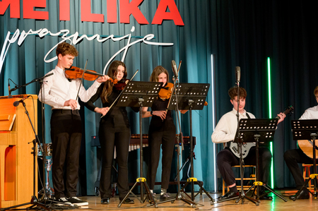 2026_04_23 Sokolski dom Metlika - Slovesnost ob dnevu upora proti okupatorju in praznik Mestne skupnosti Metlika_Foto_Uros Novina_057